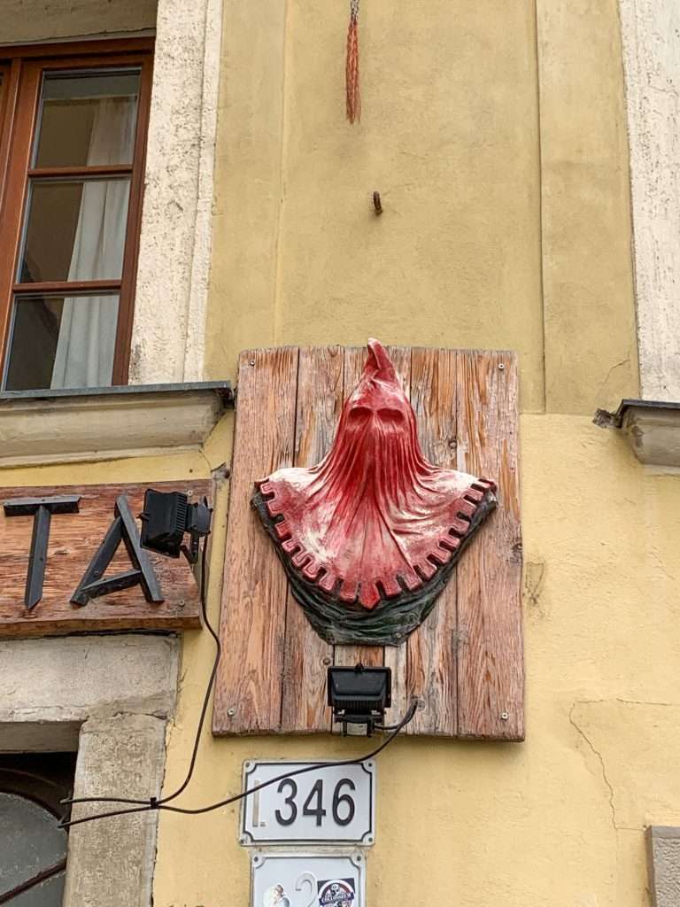 Image shows a close up of a marker identifying the historic residence of Bratislava's executioner