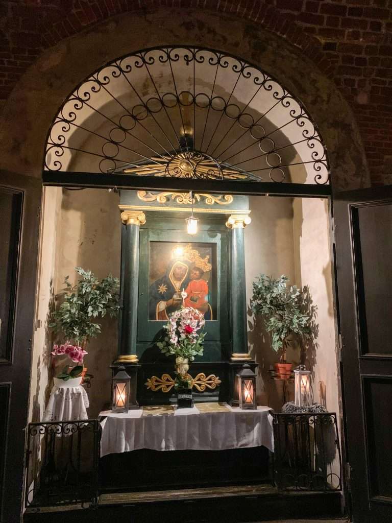 Image shows the altar within Florian's Gate in Krakow