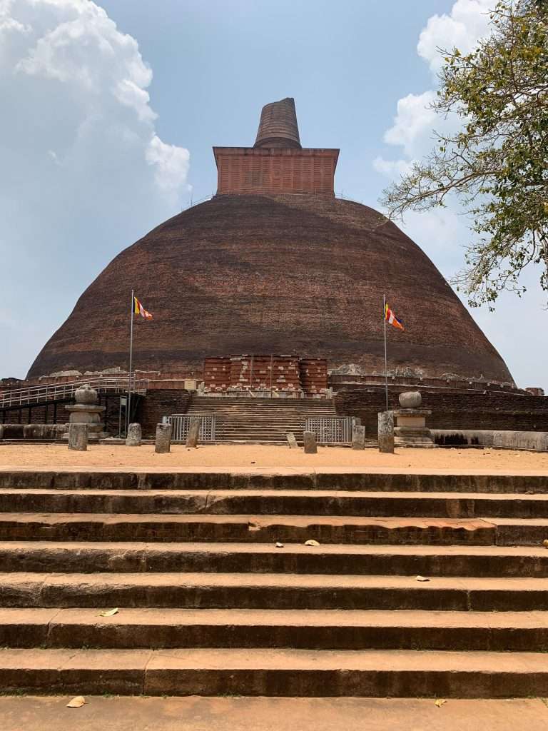 Image shows the Jetavanarama stupa in Anuradhapura, a must see site in Sri Lanka 
